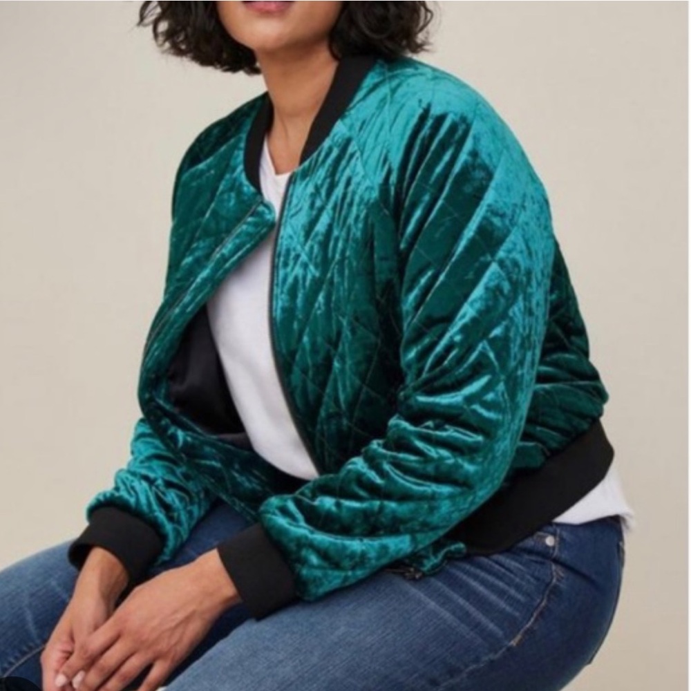 NWT Torrid Velvet Bomber Jacket Sz 5 5X 28 Plus Teal Quilted Coat